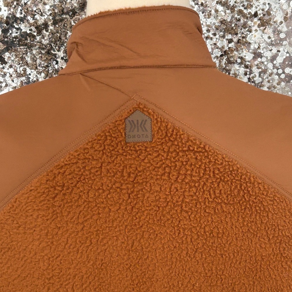 Dakota Grizzly Men's Coyote Cumberland D1504 Full Zip Vest - Size XL - Picture 8 of 10